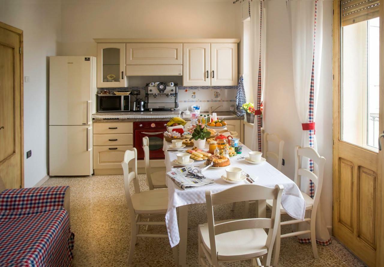 B&B Aria Ona Villagrande Strisaili Exterior photo