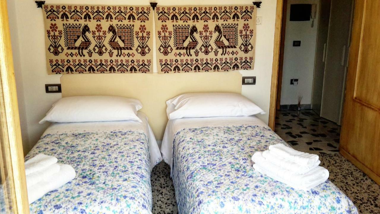 B&B Aria Ona Villagrande Strisaili Exterior photo